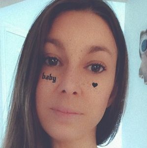 Meet your Posher, Andree-eve